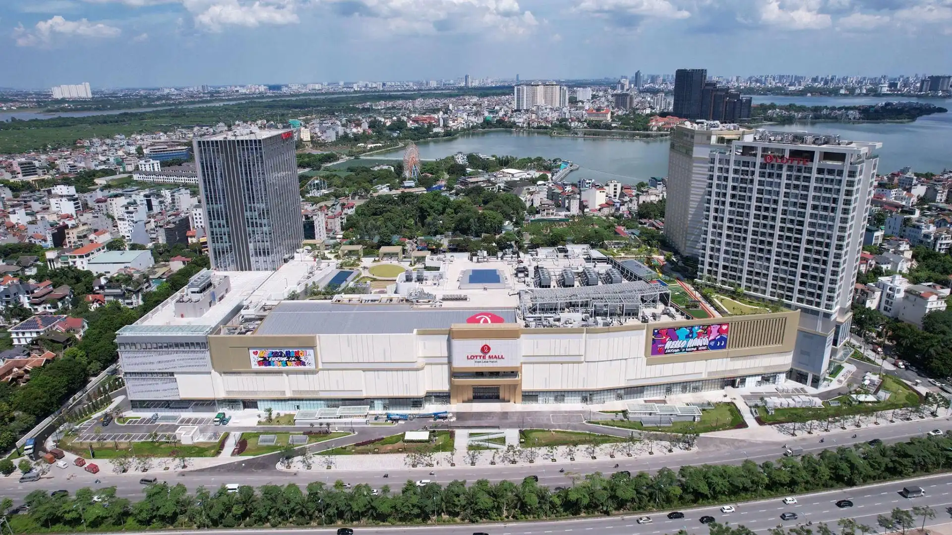 Lotte Mall West Lake tại Tây Hồ Hà Nội Lotte Mall West Lake tại Tây Hồ Hà Nội